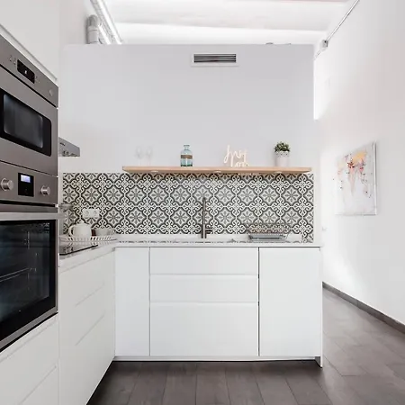 Stylish With Terrace For Couple Or Family Barcelona